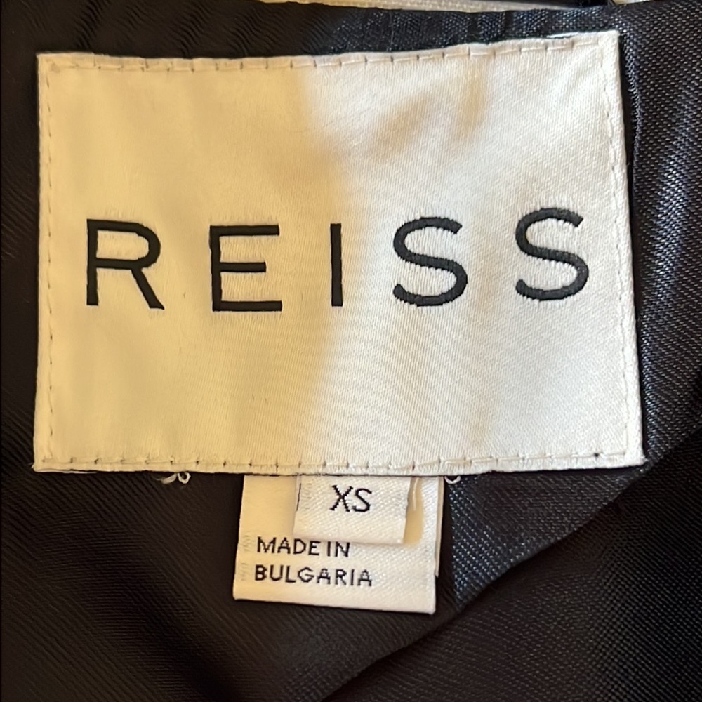 Reiss Tilda Blazer Ivory/Black Striped Size XS - Picture 6 of 10